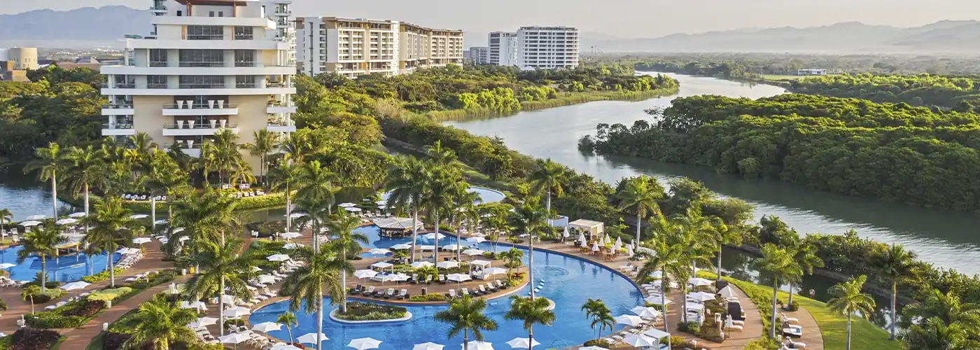https://develoment.sqnescapes.com/Amazing Nuevo Vallarta